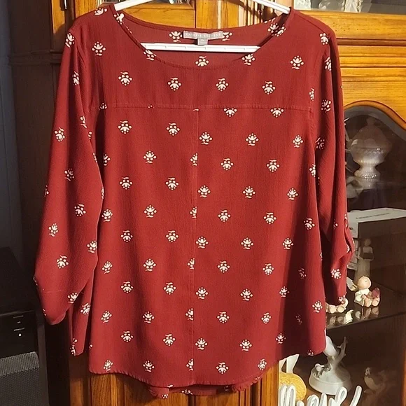 ‼️50%_5+Bundles‼️ VALERIE STEVENS Women's Floral Print Top - B3 - Picture 2 of 7